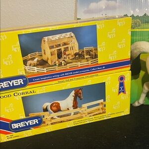 Breyer Wood Corral with Misty’s Twilight